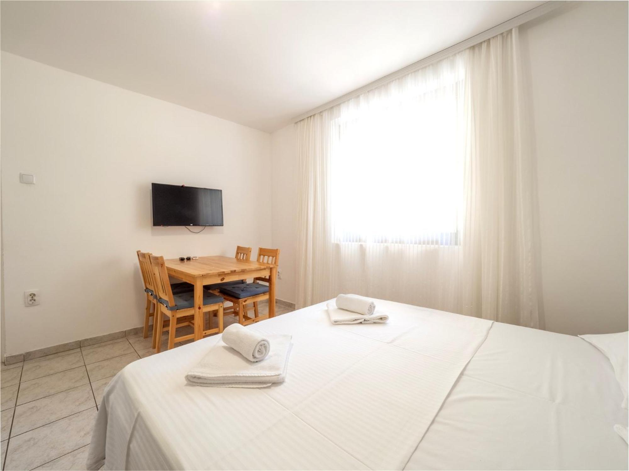 Apartments Bianca Baška Esterno foto